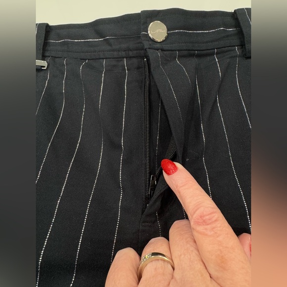 Lauren Ralph Lauren Active Black with Silver Pinstripe Shorts – Size 12 EUC - Picture 3 of 14